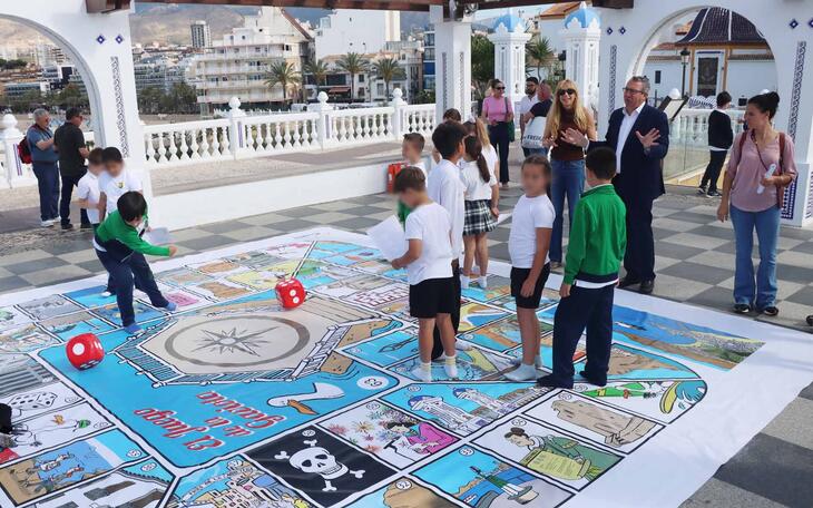 Benidorm crea el ‘Juego de la Gaviota’ para difundir su historia y espacios emblemáticos entre los más jóvenes